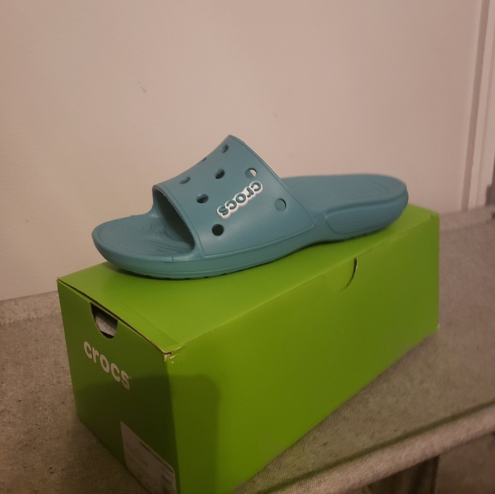 Classic Croc Slide